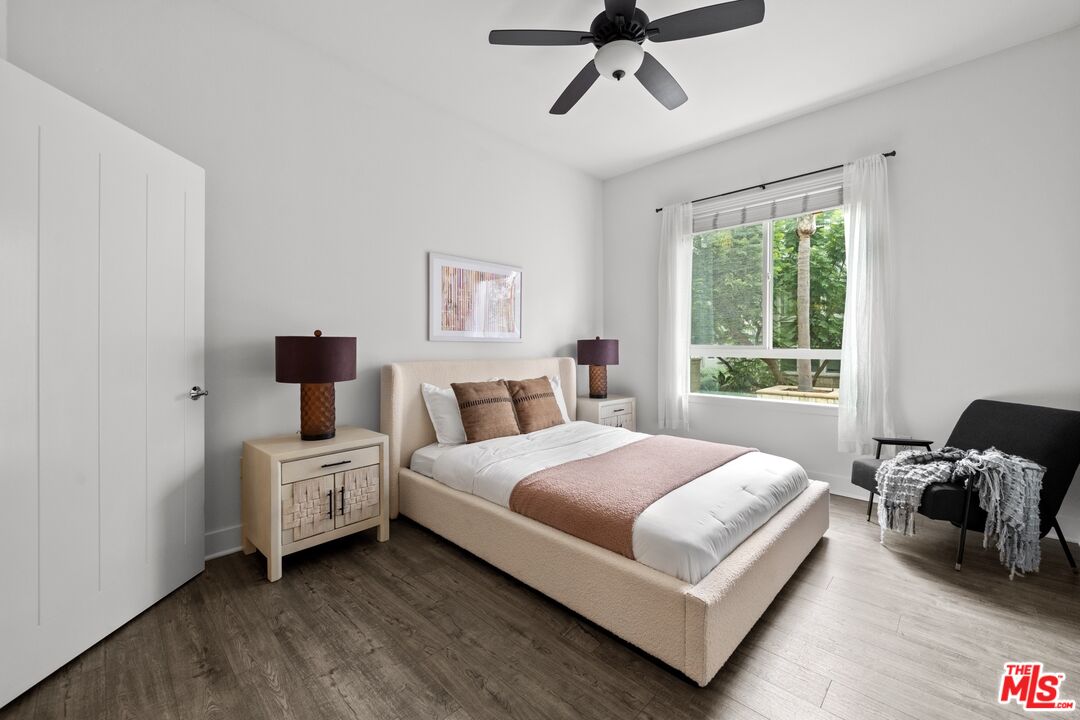 12920 Runway Rd Unit: 142