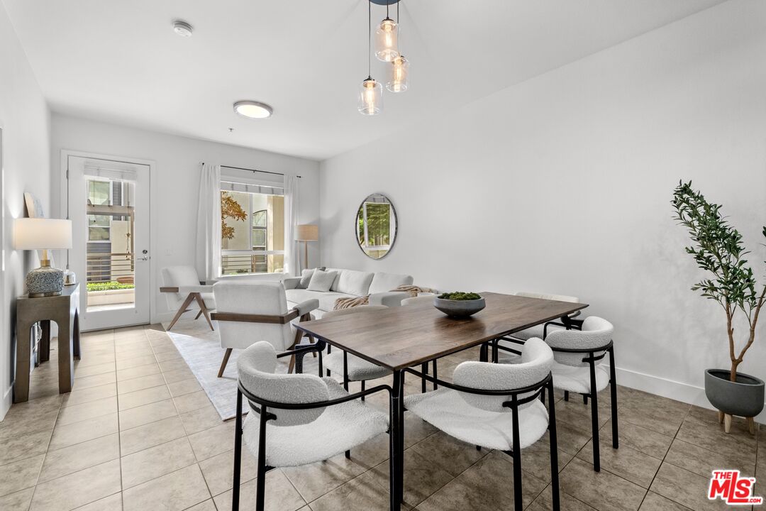 12920 Runway Rd Unit: 142