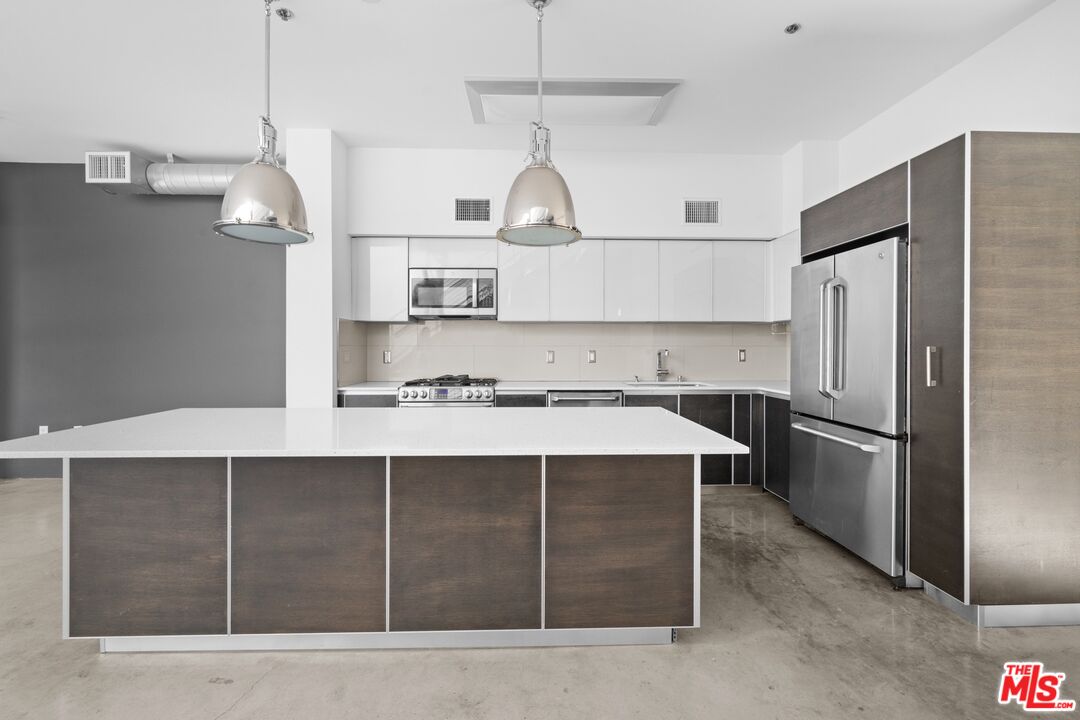 11500 Tennessee Ave Unit: 125