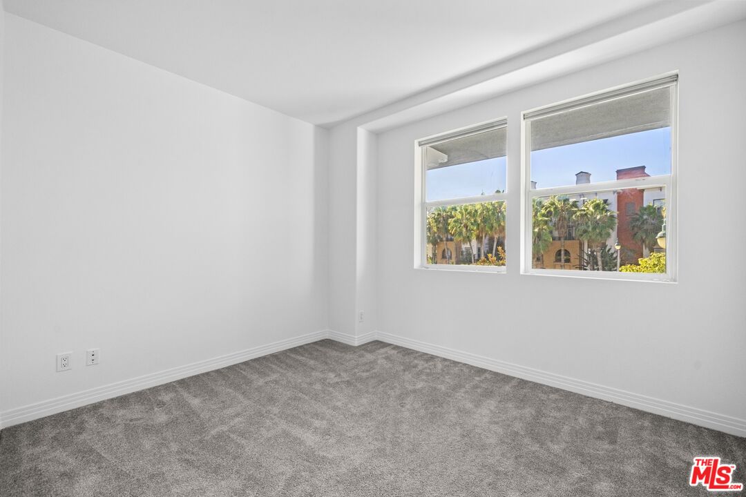 7100 Playa Vista Dr Unit: 424