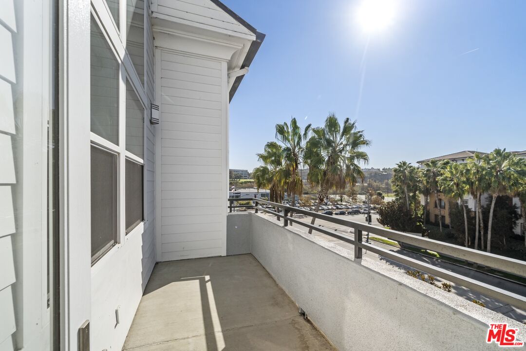 7100 Playa Vista Dr Unit: 424
