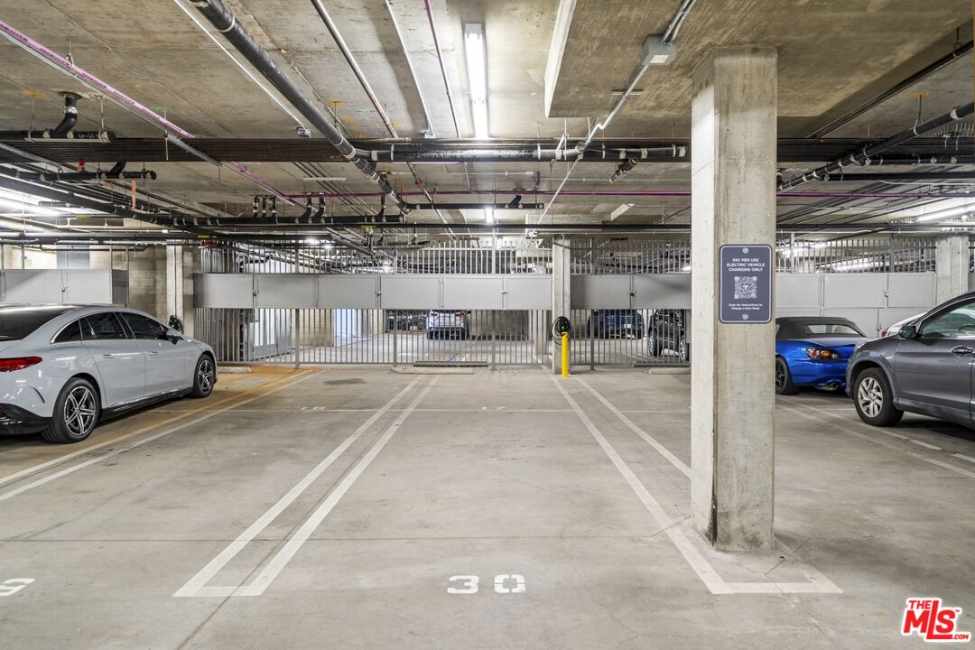 7100 Playa Vista Dr Unit: 424