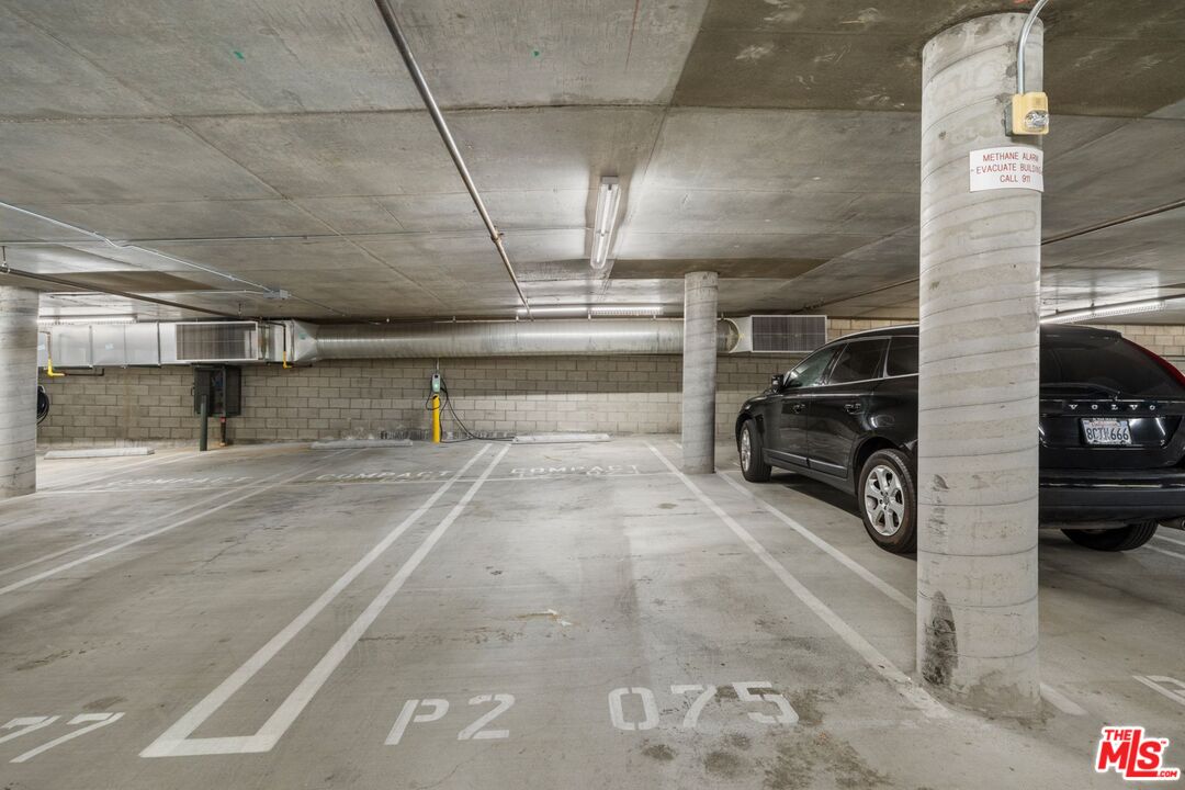 6400 Crescent Park Unit: 217