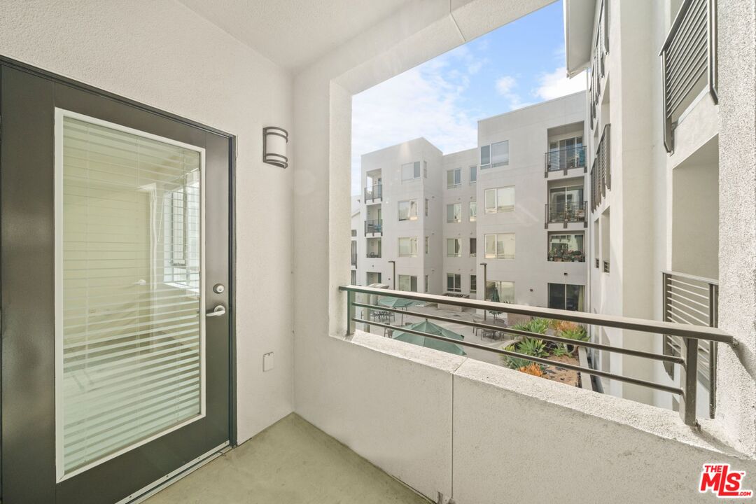 6400 Crescent Park Unit: 217