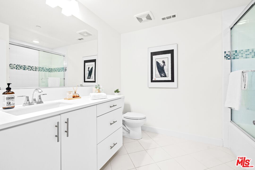 12526 W Fielding Cir Unit: 1