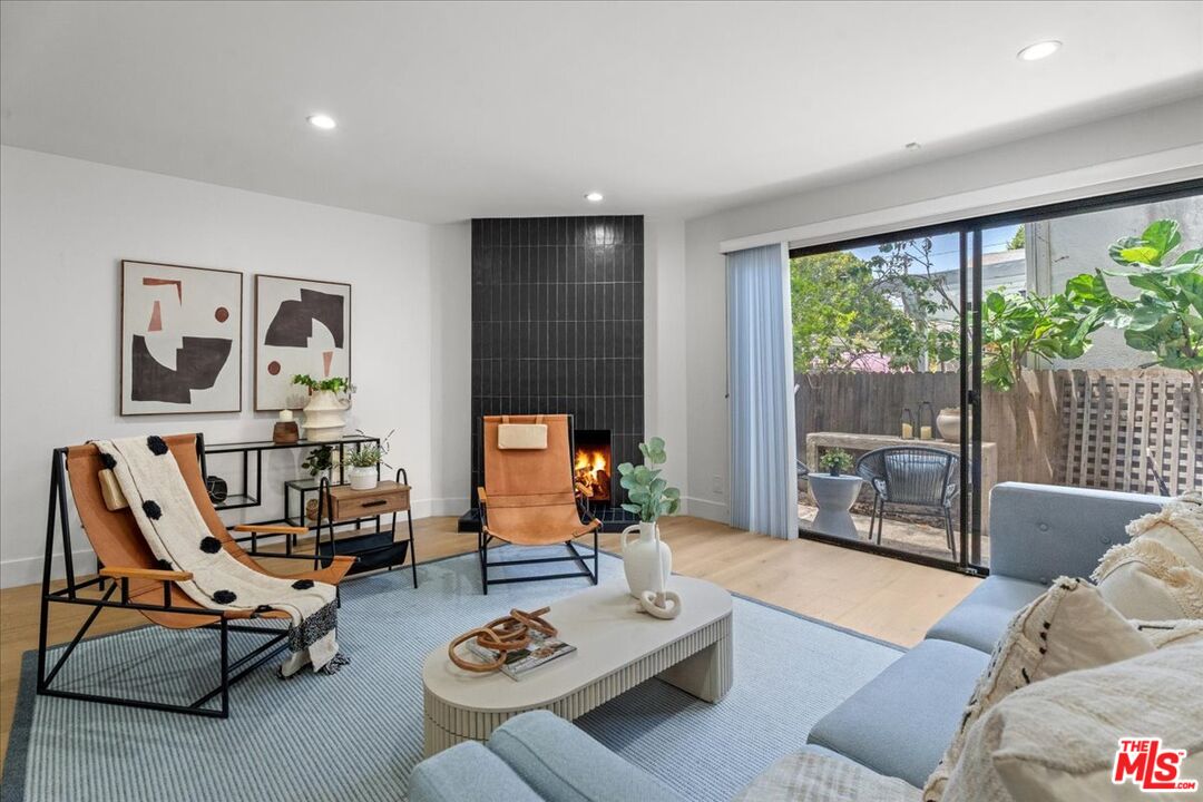 1807 10th St Unit: 3