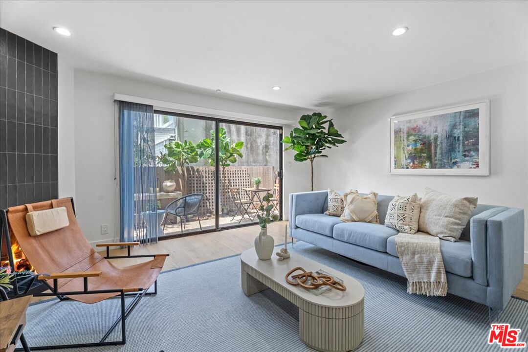 1807 10th St Unit: 3