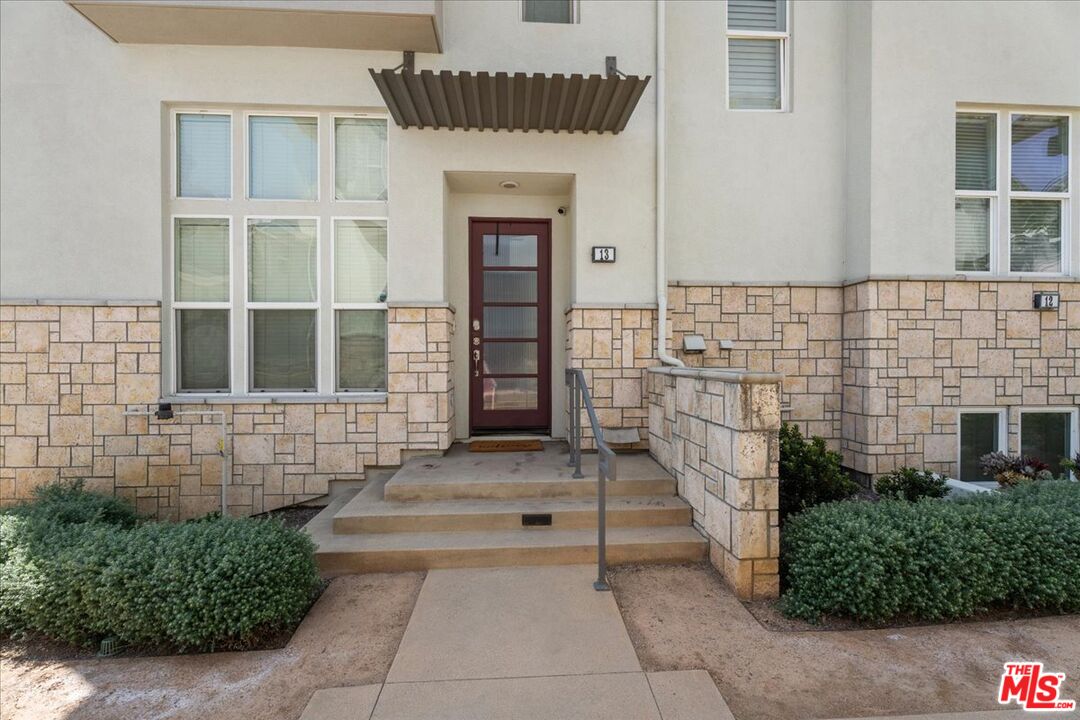 6021 Dawn Crk Unit: 13