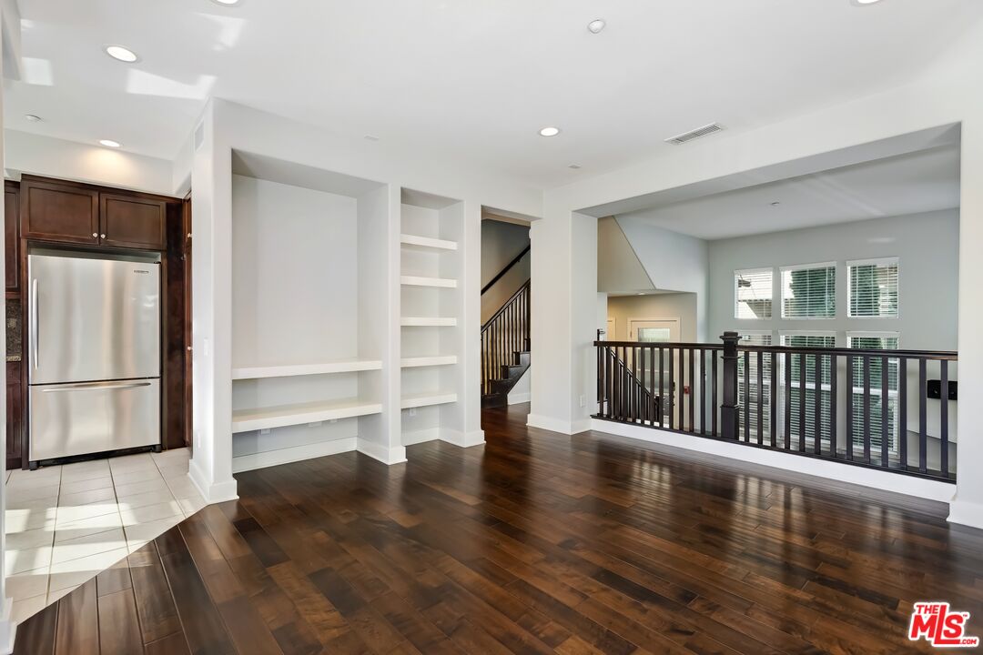 6021 Dawn Crk Unit: 13