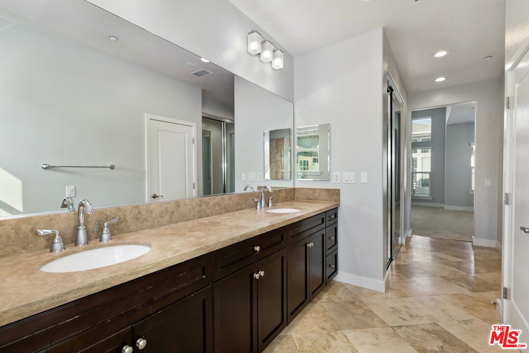 6021 Dawn Crk Unit: 13