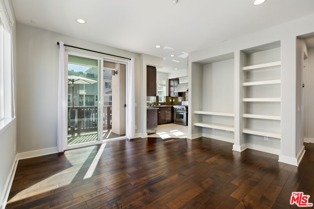 6021 Dawn Crk Unit: 13