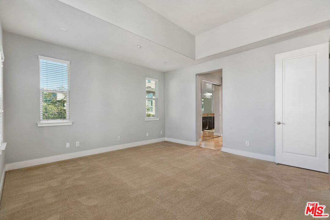 6021 Dawn Crk Unit: 13