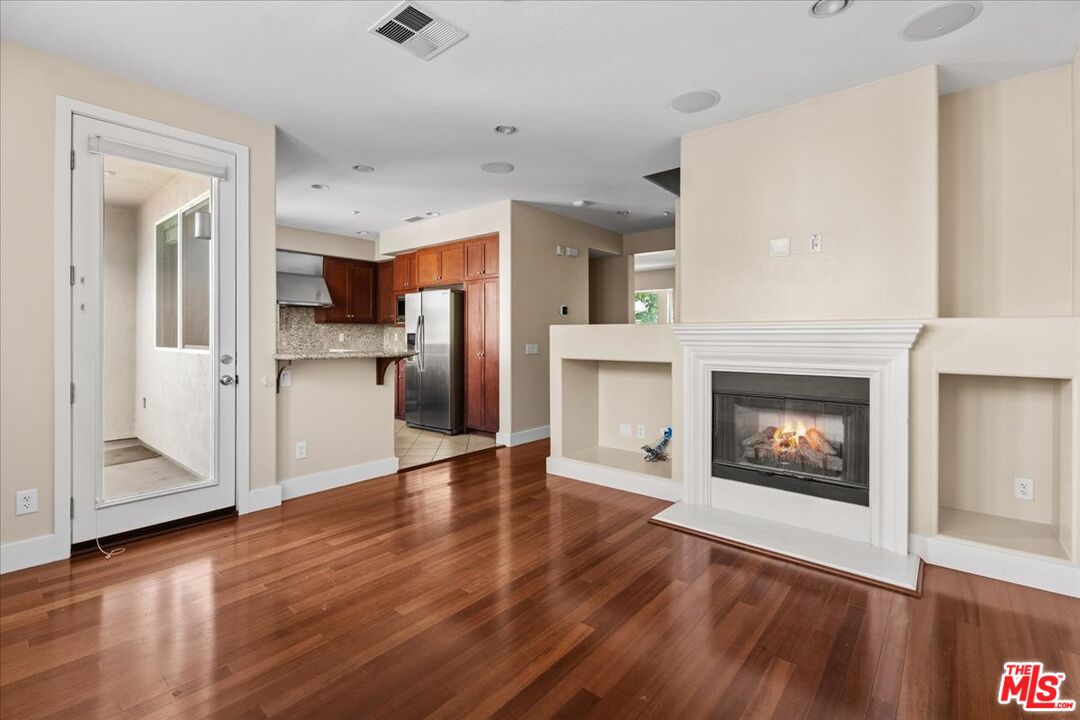 6021 Dawn CRK Unit: 6