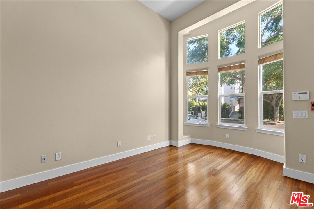 6021 Dawn CRK Unit: 6