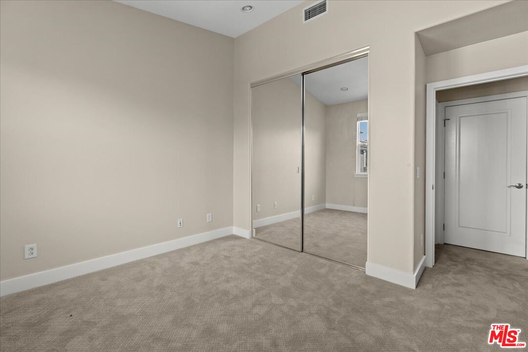 6021 Dawn CRK Unit: 6