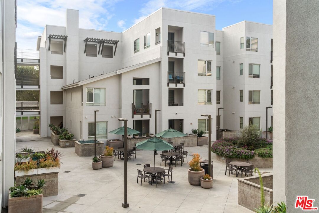 6400 Crescent Park Unit: 415