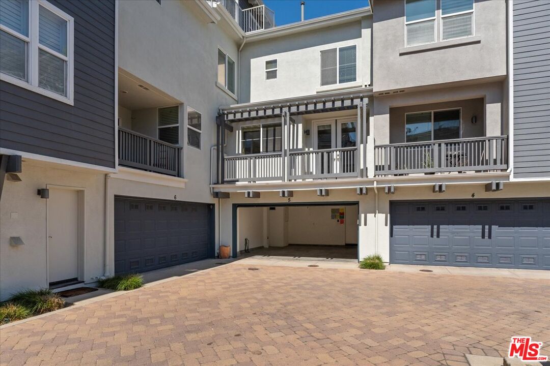 6010 Celedon Crk Unit: 5