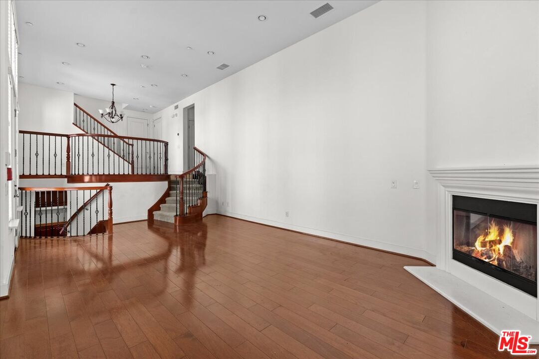 6010 Celedon Crk Unit: 5