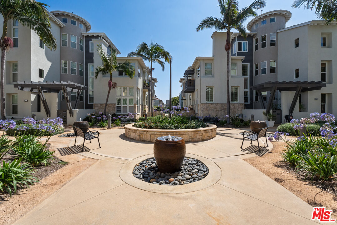 6010 Celedon Crk Unit: 5