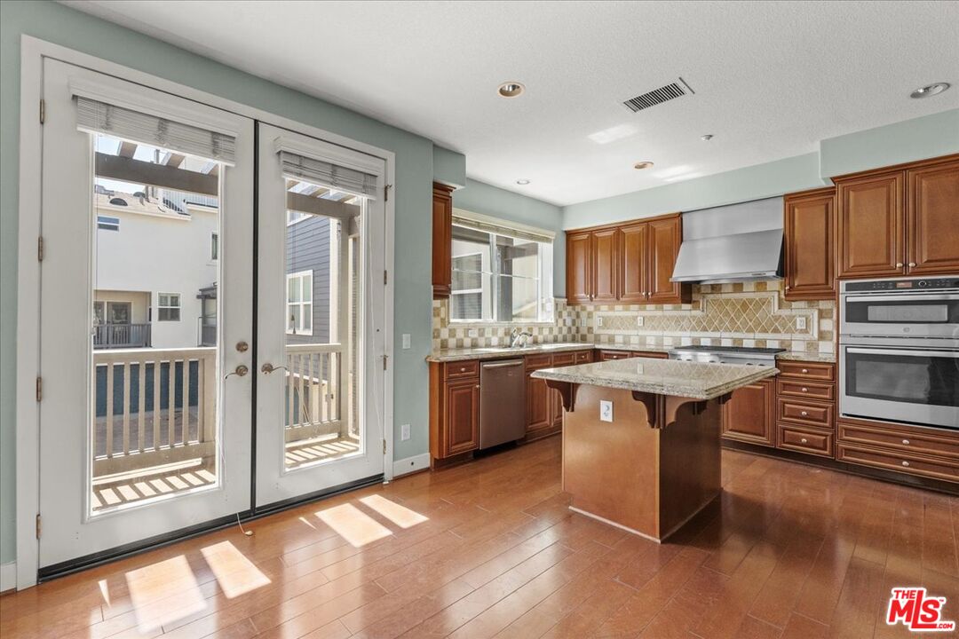 6010 Celedon Crk Unit: 5