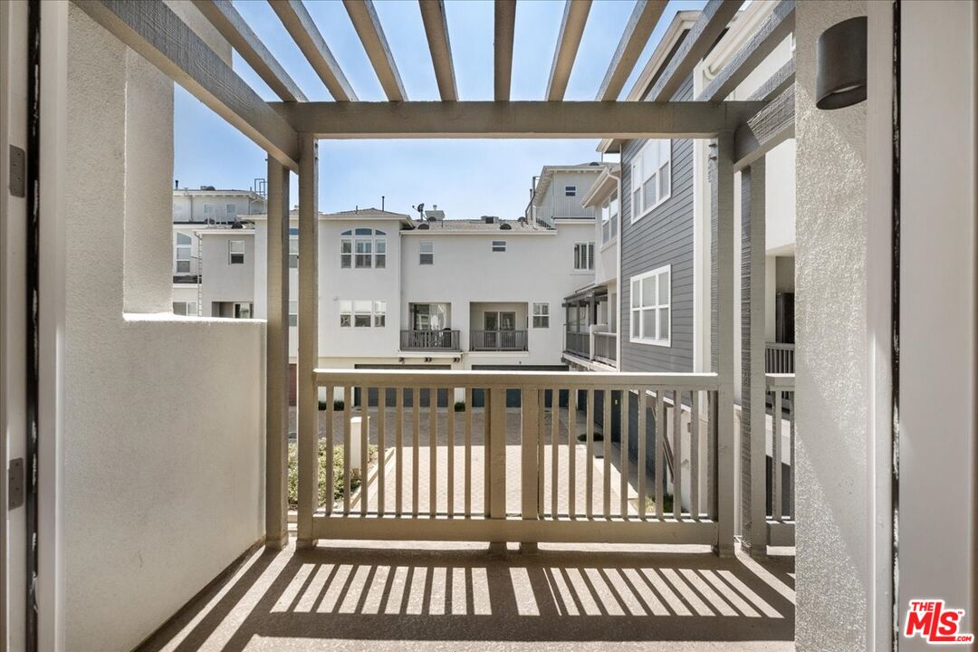 6010 Celedon Crk Unit: 5