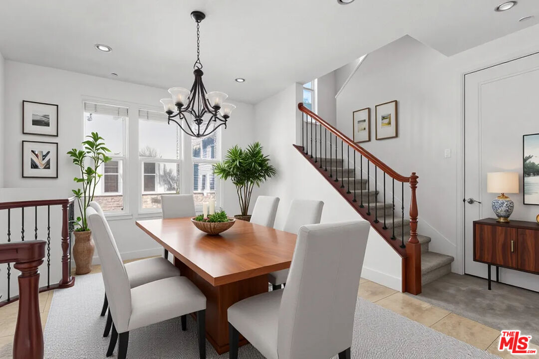 6010 Celedon Crk Unit: 5