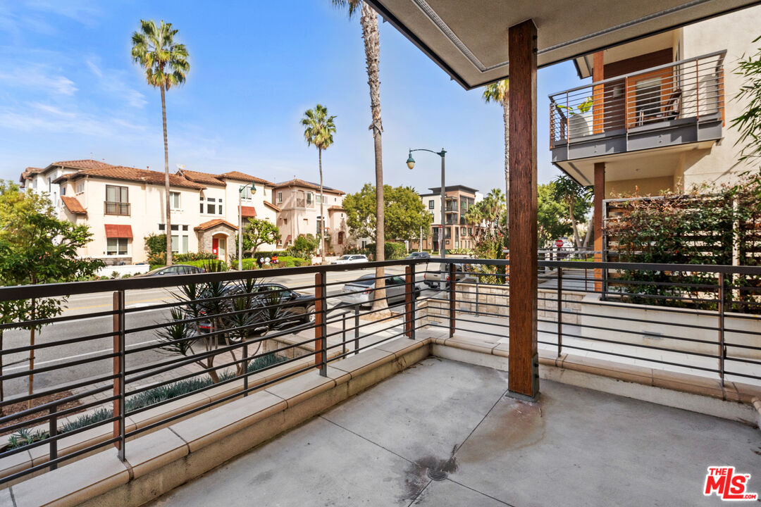 12920 RUNWAY RD Unit: 162