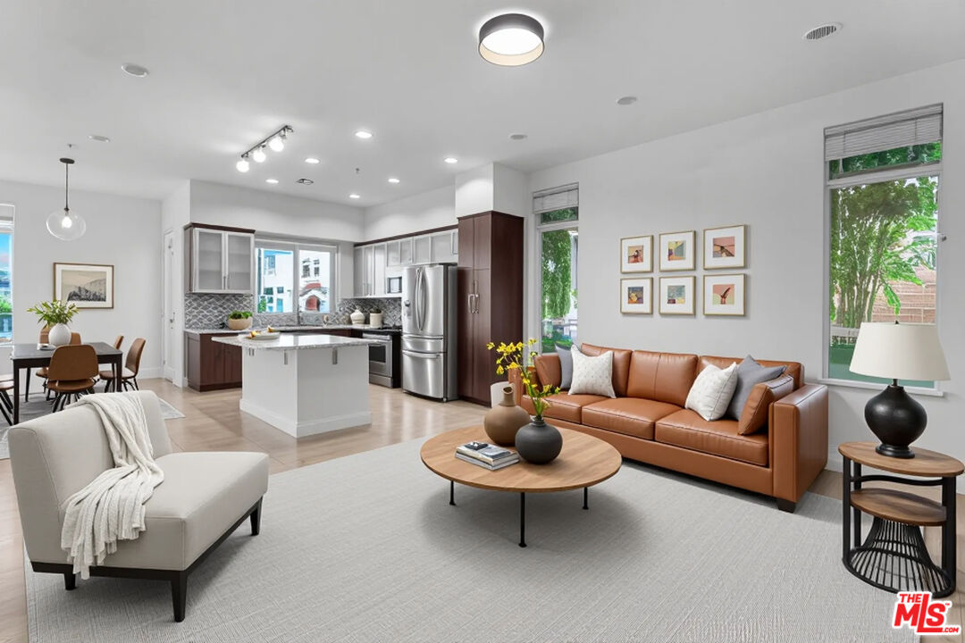 12920 RUNWAY RD Unit: 162