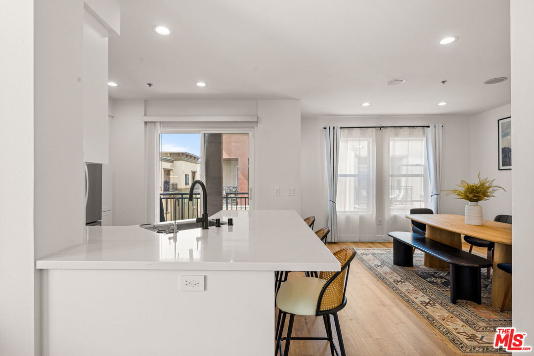 6020 Seabluff Dr Unit: 414