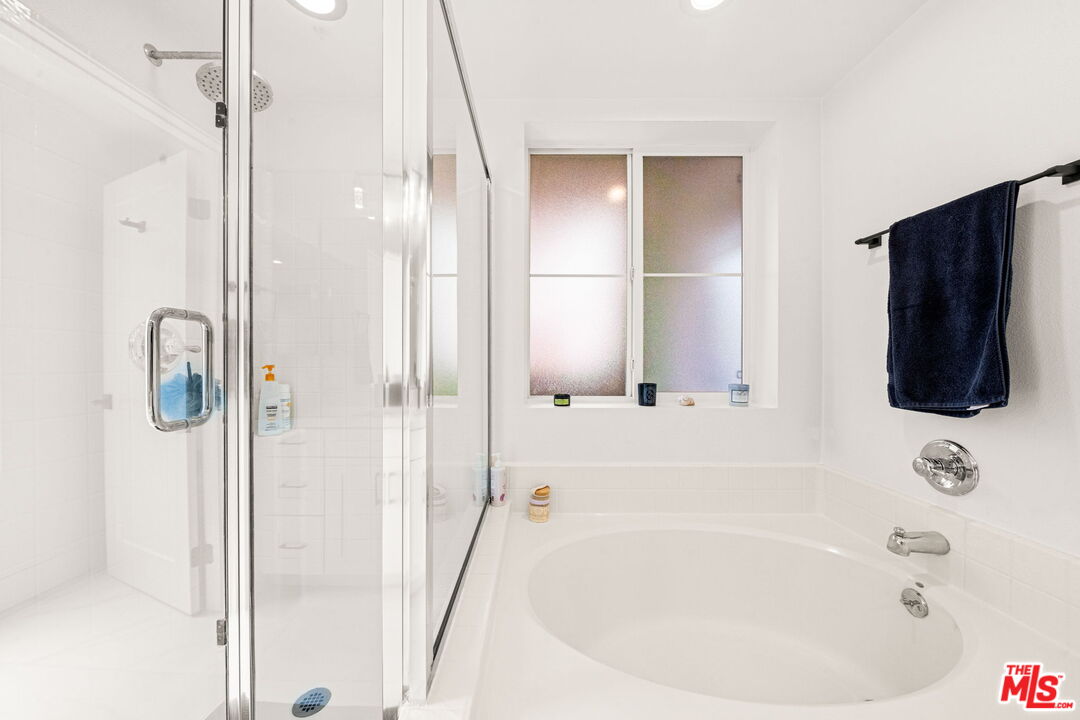 6020 Seabluff Dr Unit: 414