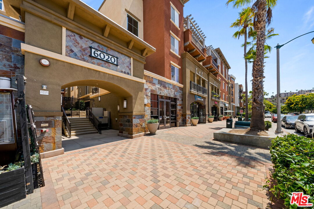 6020 Seabluff Dr Unit: 414