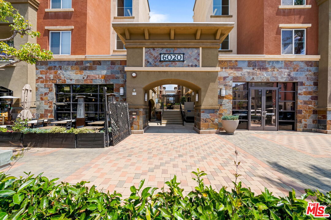 6020 Seabluff Dr Unit: 414