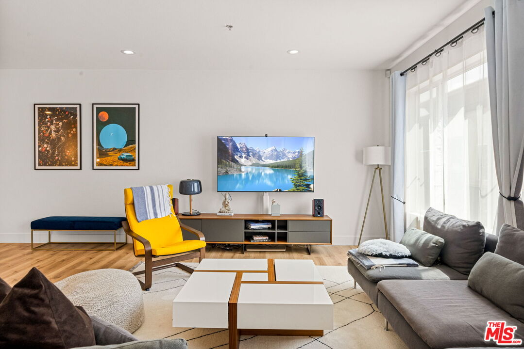 6020 Seabluff Dr Unit: 414