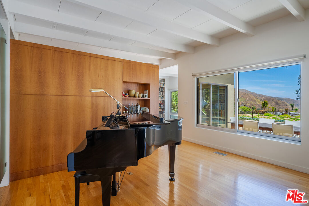 20556 Little Rock Way