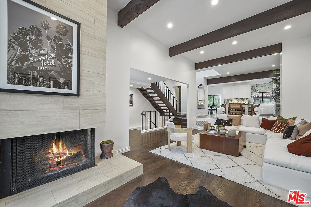 1574 Michael Ln