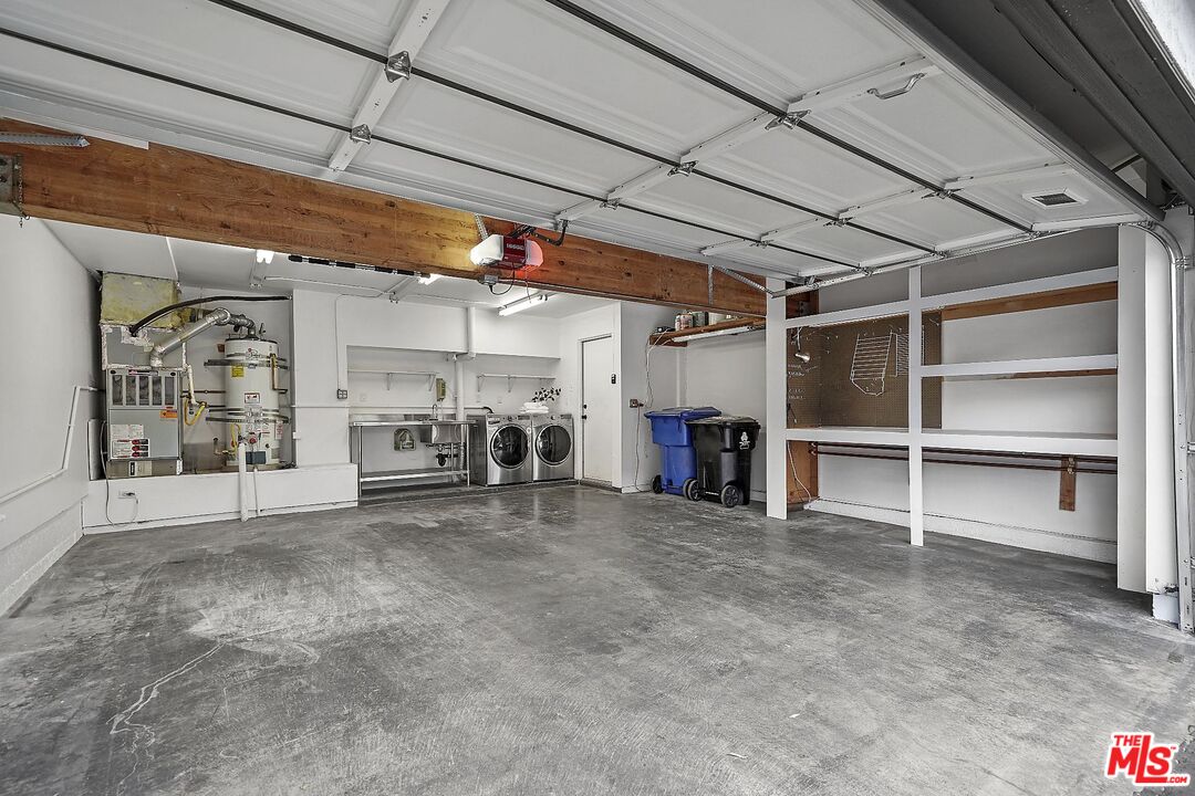 1574 Michael Ln