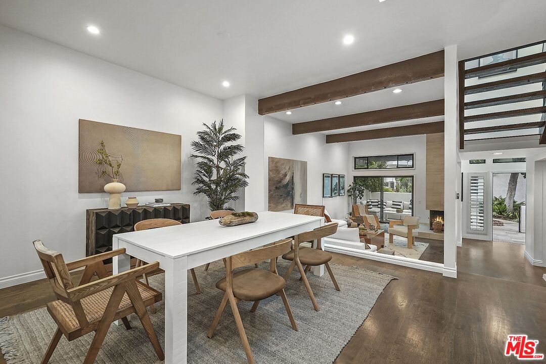 1574 Michael Ln