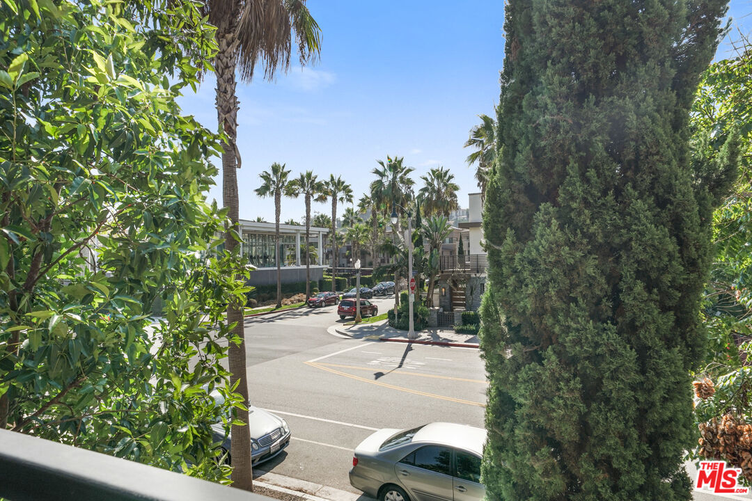 12871 Runway Rd Unit: 2