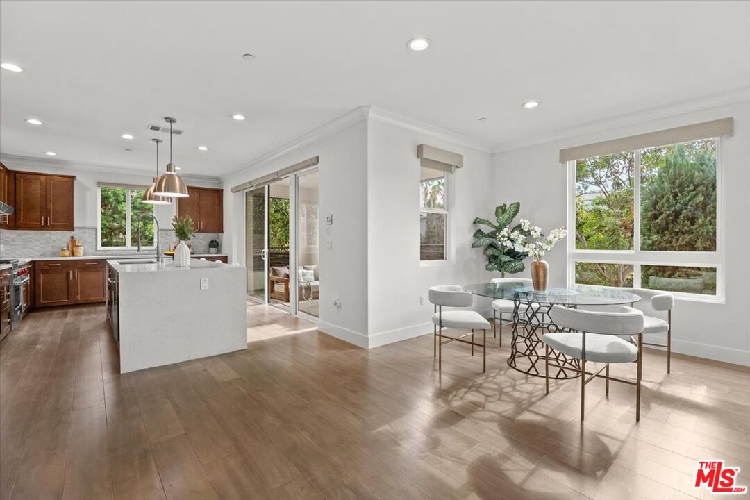 12871 Runway Rd Unit: 2