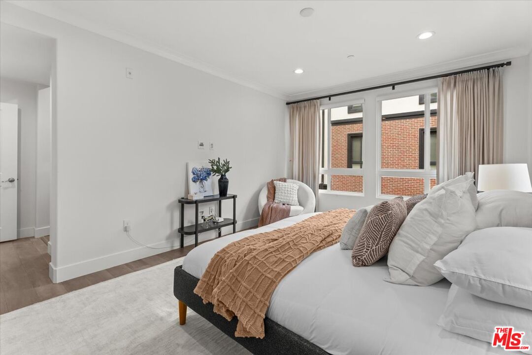 12871 Runway Rd Unit: 2