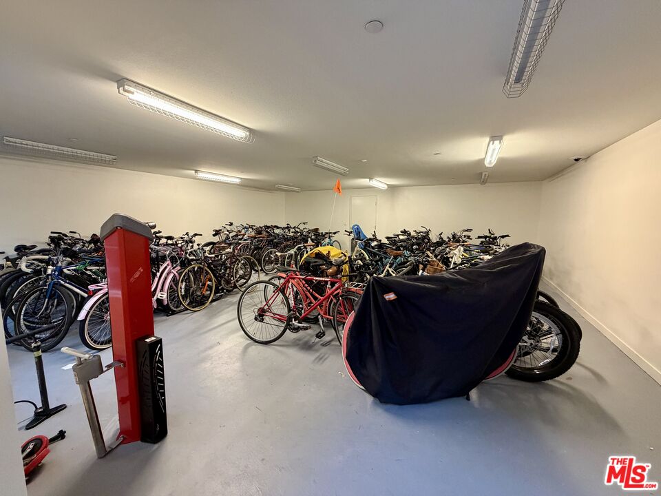 12655 Bluff Creek Dr Unit: 102