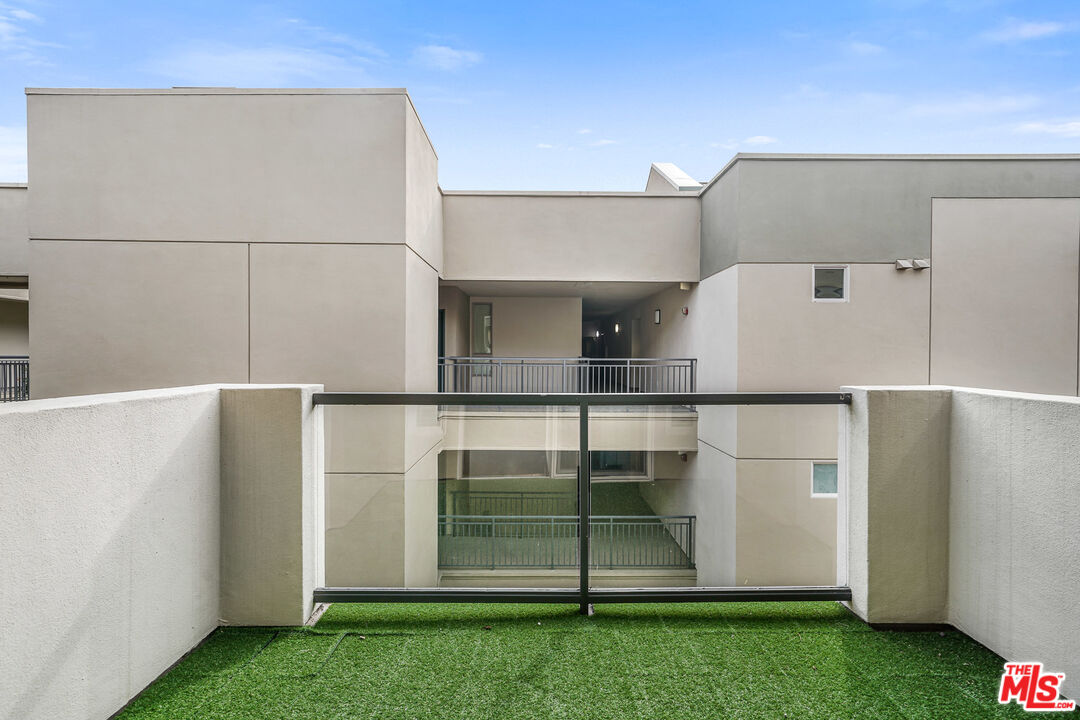 13044 PACIFIC PROMENADE Unit: 417