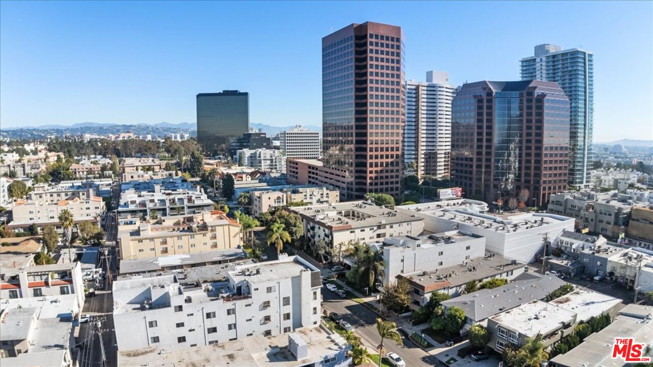 11827 Goshen Ave Unit: 201