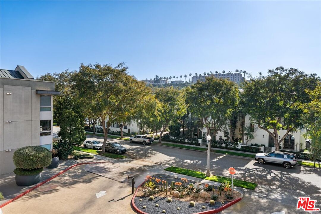 13044 Pacific Prome Unit: 306