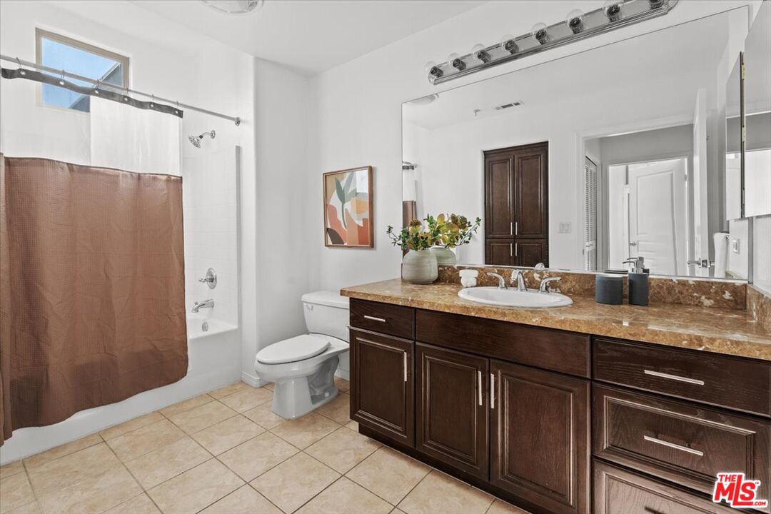 13044 Pacific Prome Unit: 306