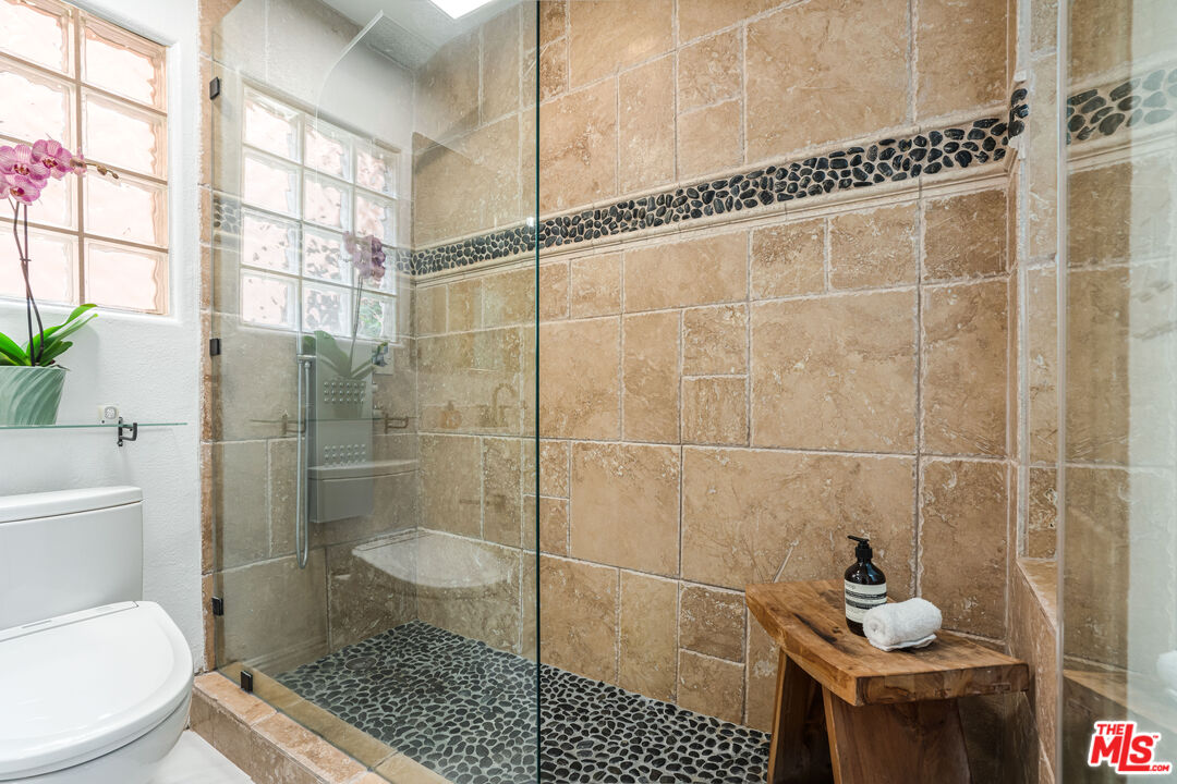 1531 12th St Unit: 1