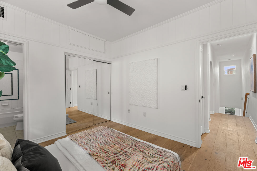 5935 Playa Vista Dr Unit: 113