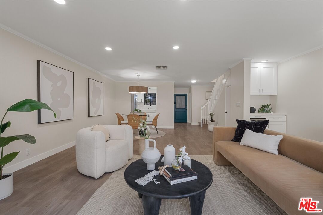 1807 10th St Unit: 4