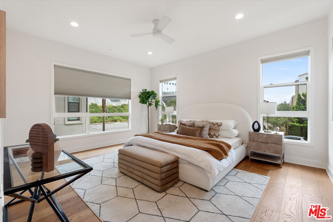 5850 Mcconnell Ave Unit: 1