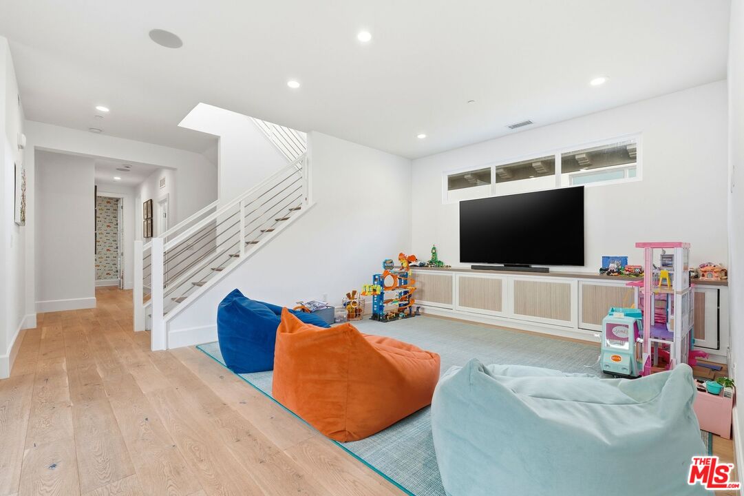 12871 Hammock Ln